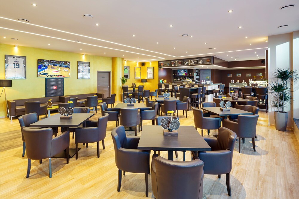 Hotel Lounge