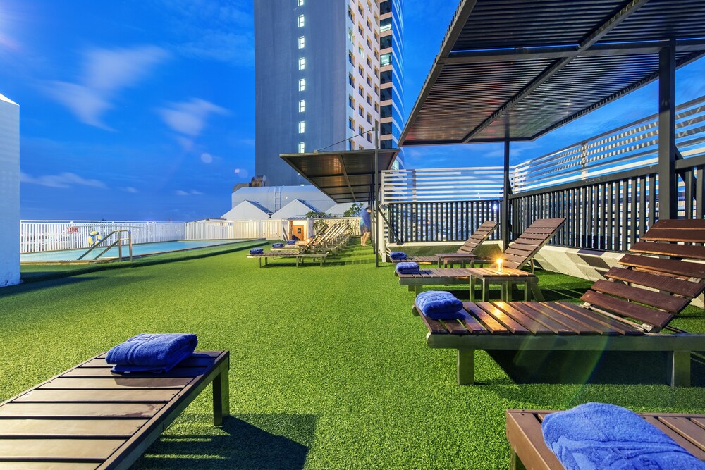 Rooftop Pool