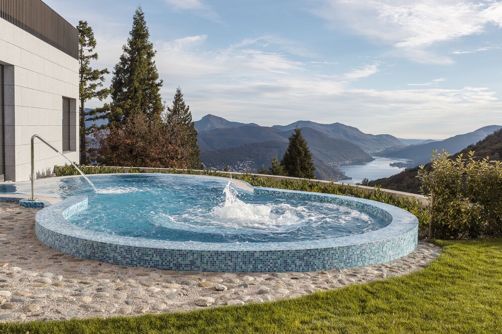 Rooftop Pool