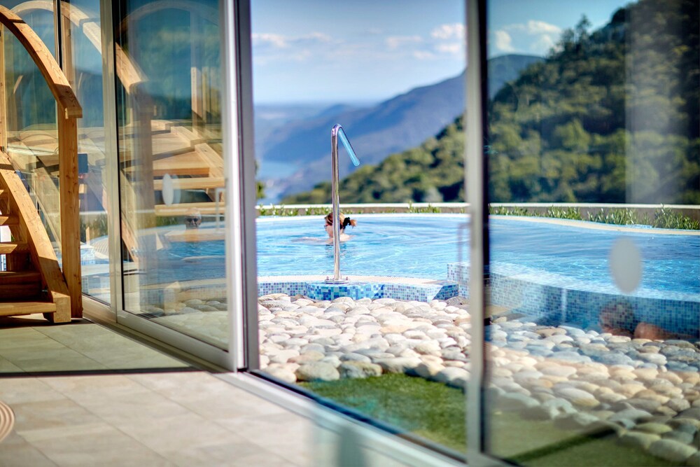 Rooftop Pool