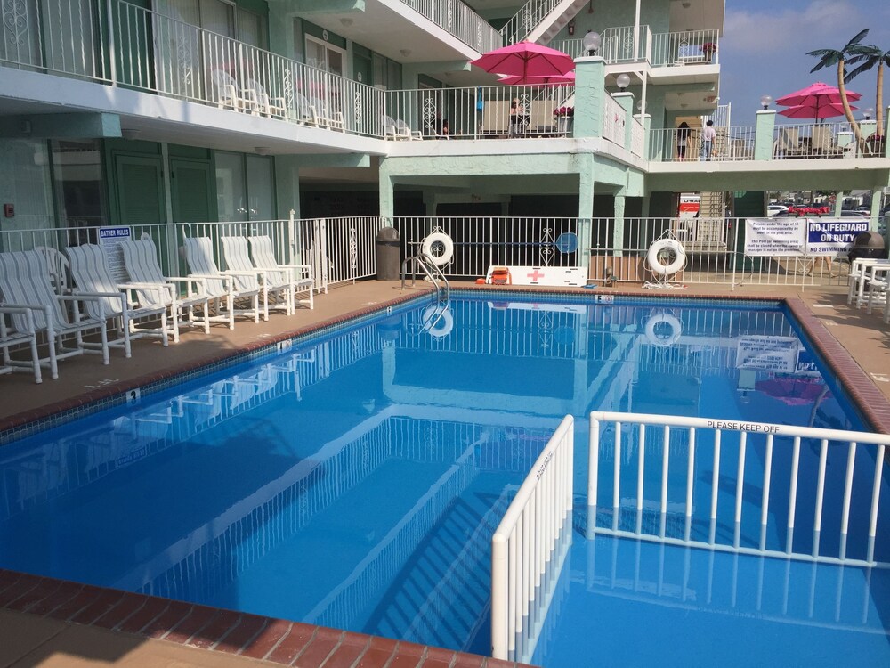 Childrens Pool