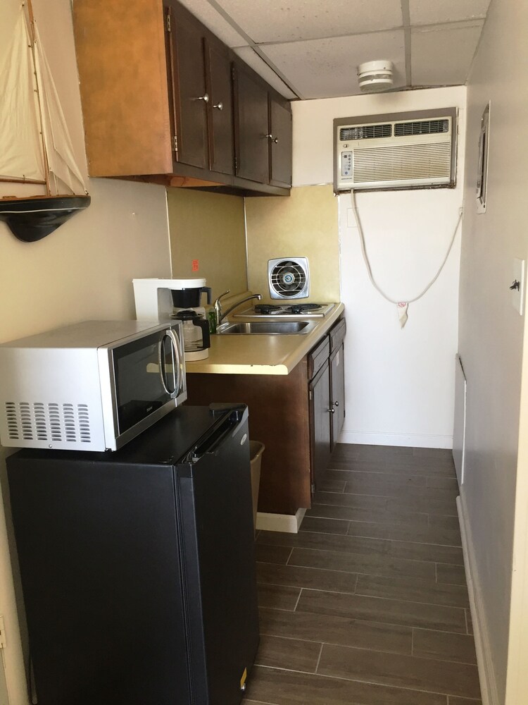 In-Room Kitchenette
