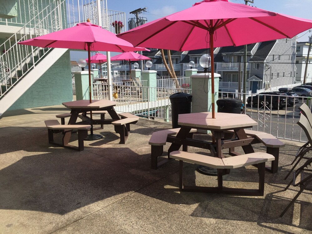 Sundeck