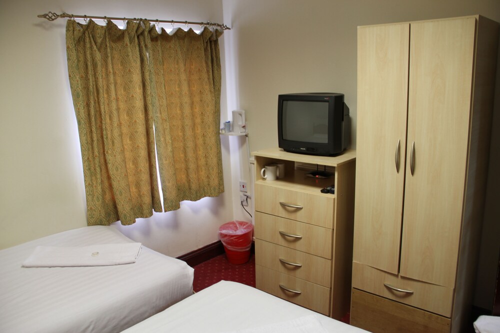 Guestroom