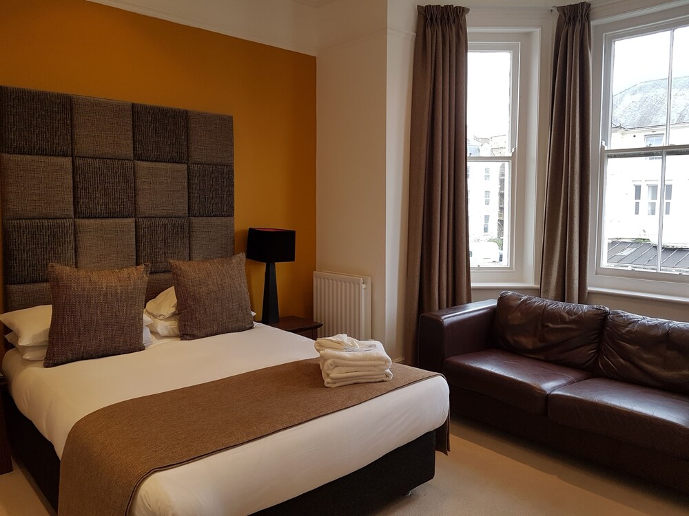 Guestroom