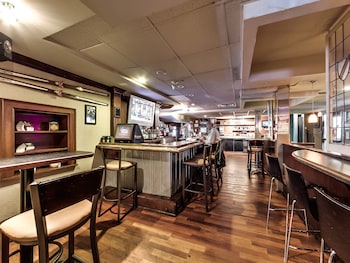 Sports Bar