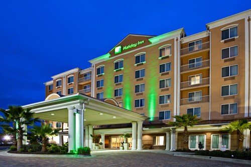 Holiday Inn & Suites Lake City, an IHG Hotel