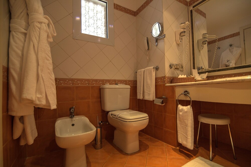 Bathroom,  Domina Coral Bay Resort, Diving , Spa & Casino