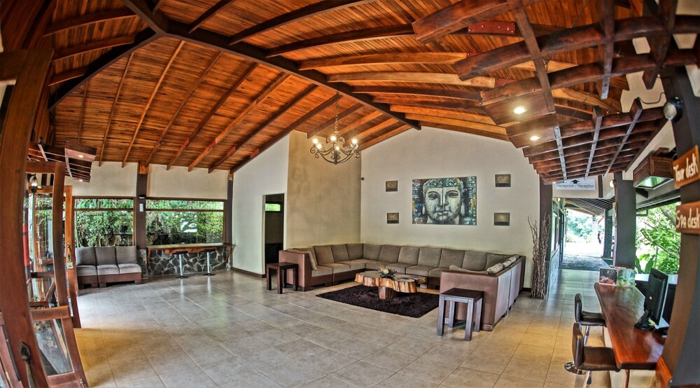 Concierge Desk