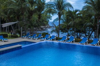 Infinity Pool