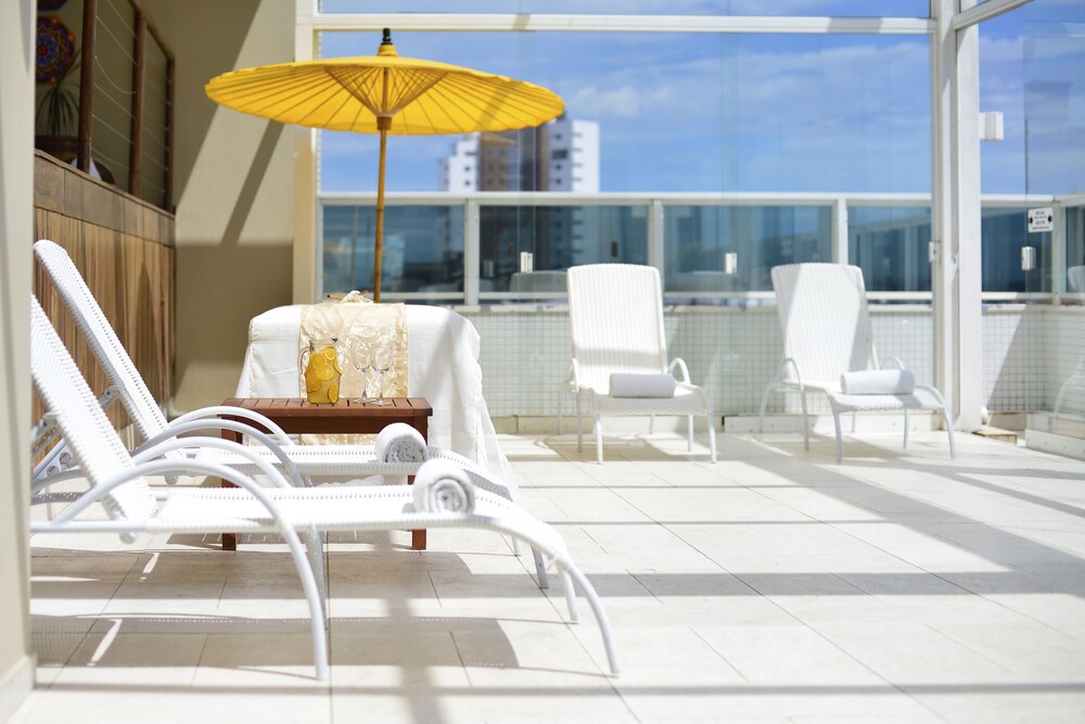 Sundeck