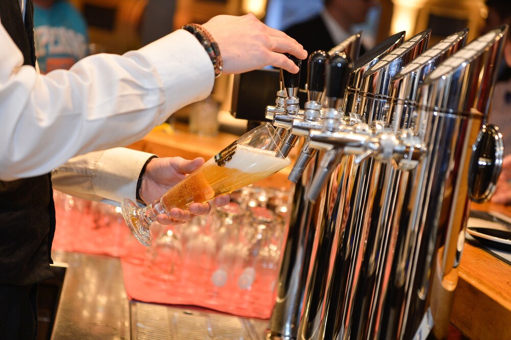 Hotel Bar