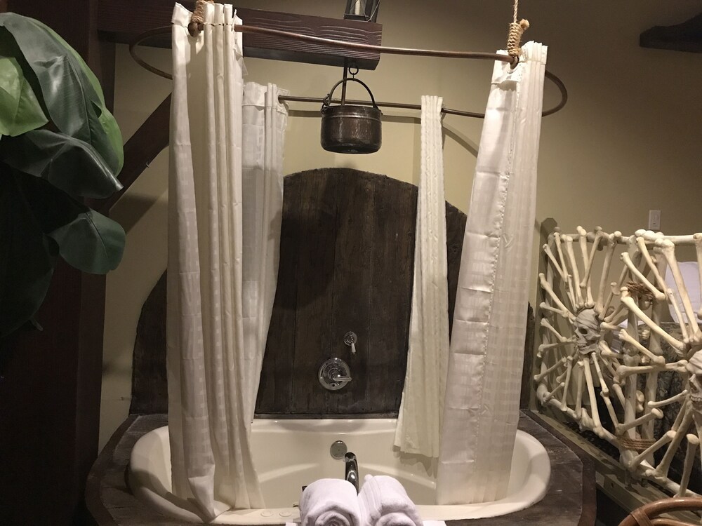 Jetted Tub
