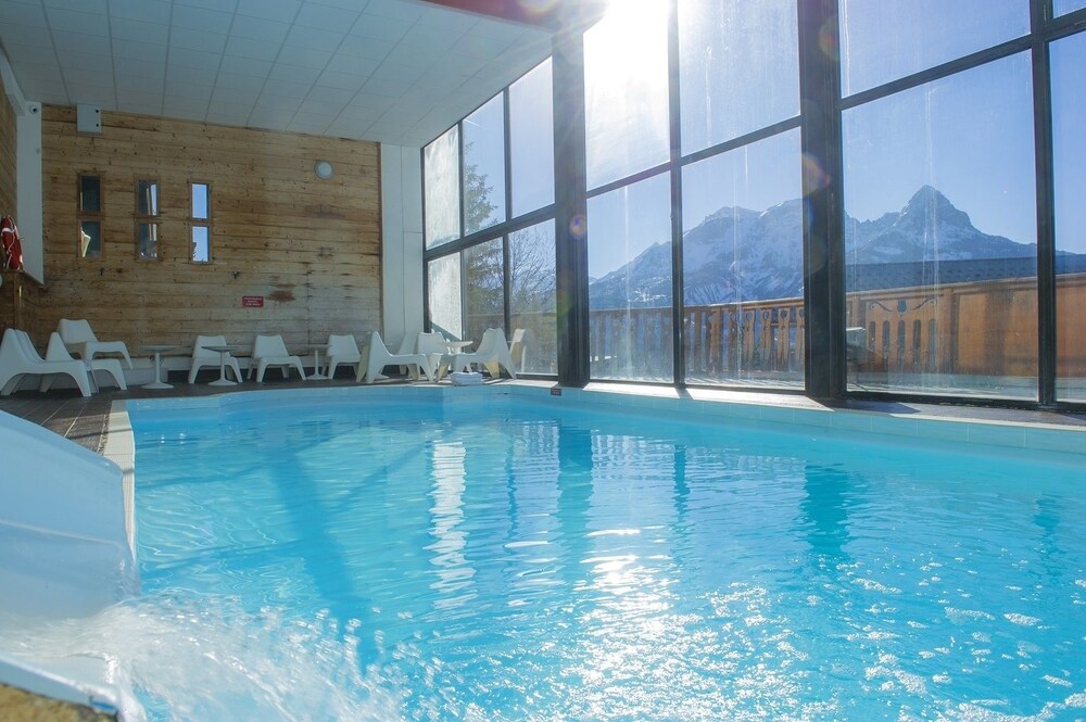 Piscine couverte