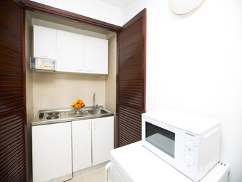 In-Room Kitchenette