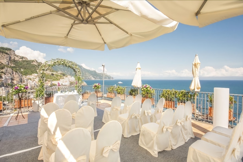 Area per matrimoni all'aperto