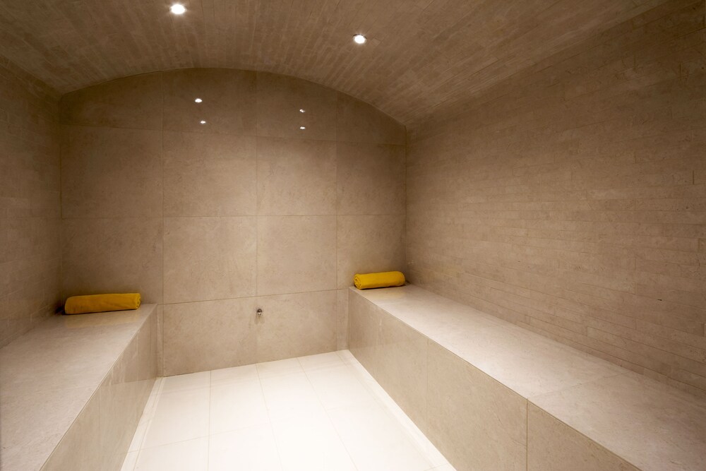 Steam Room