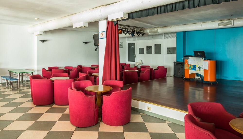 Hotel Bar
