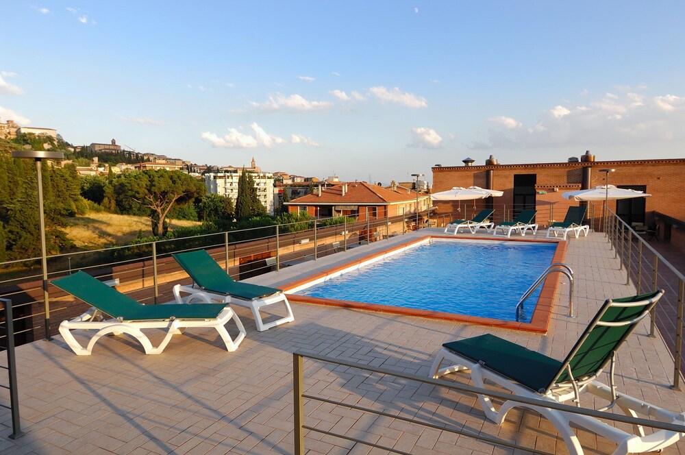 Rooftop Pool