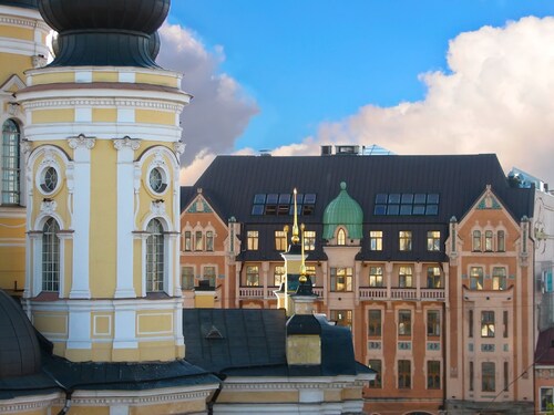 Hotel Dostoevsky