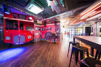 Hotel Bar