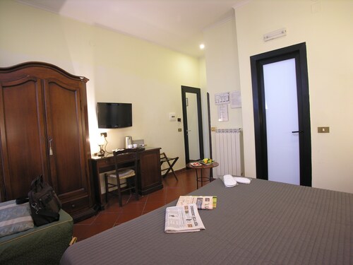 Toledo Hotel