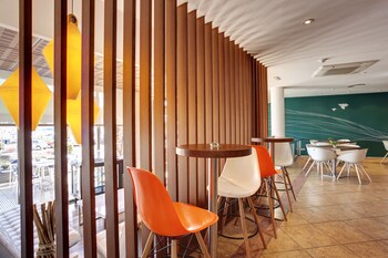 Hotel Lounge
