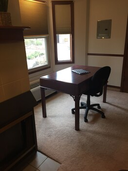 In-Room Business Center