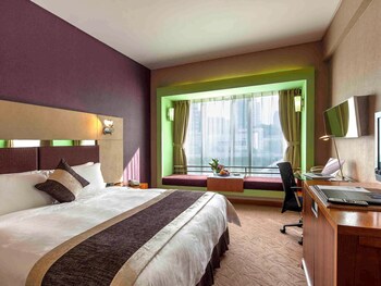 Shenzhen Vacations - Novotel Shenzhen Bauhinia - Property Image 1