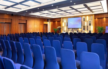 Shenzhen Vacations - Novotel Shenzhen Bauhinia - Property Image 15