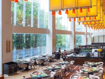 Shenzhen Vacations - Novotel Shenzhen Bauhinia - Property Image 20