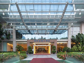 Shenzhen Vacations - Novotel Shenzhen Bauhinia - Property Image 10