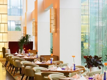 Shenzhen Vacations - Novotel Shenzhen Bauhinia - Property Image 42