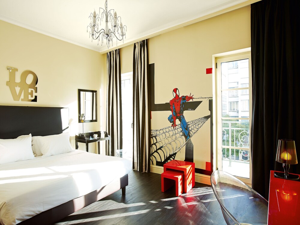 Guestroom