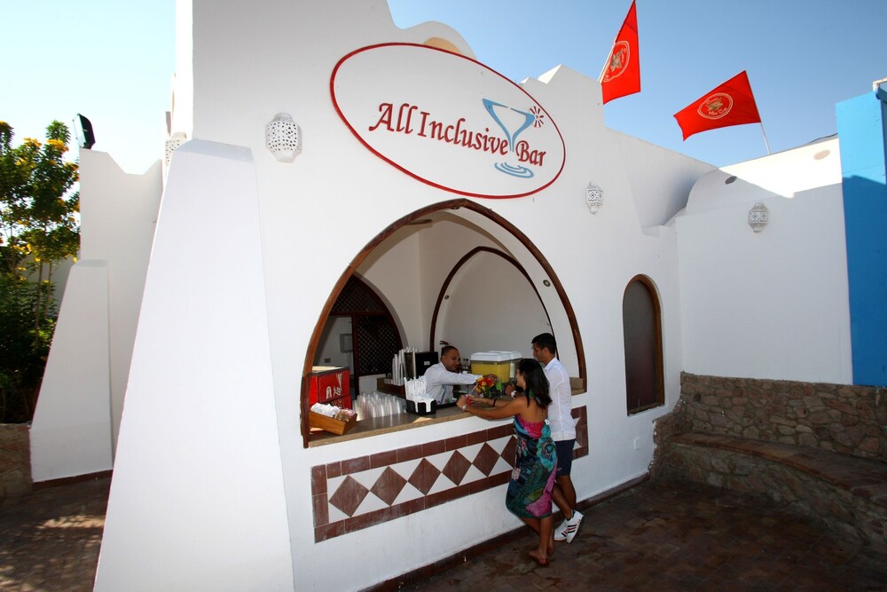 Hotel Bar