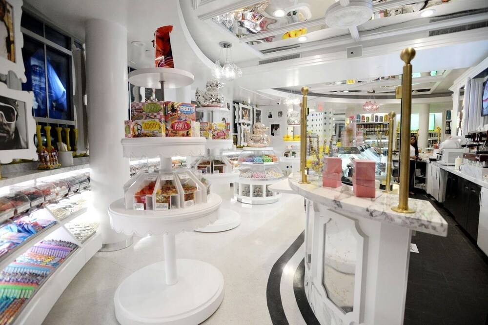 Snack Bar