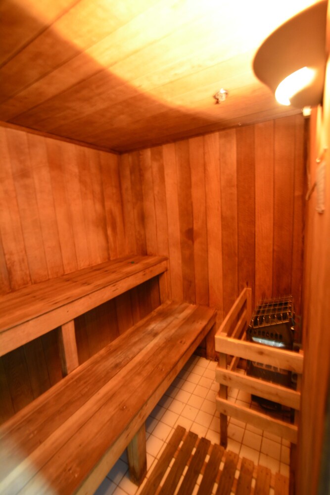 Steam Room