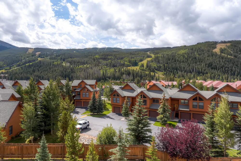 Premier Condo, 3 Bedrooms (Gateway) - Guestroom View