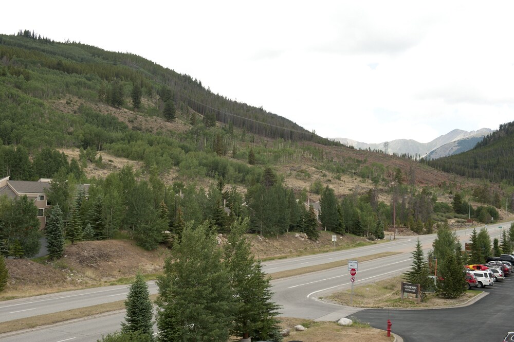 Condo, 4 Bedrooms (Gateway) - Mountain View
