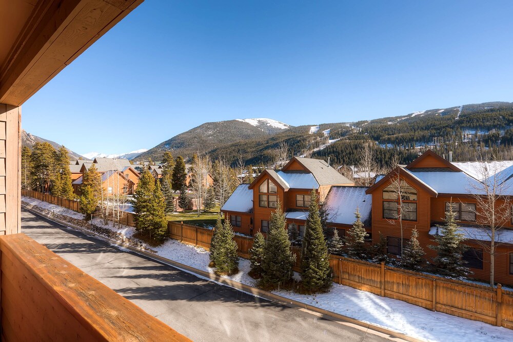 Condo, 2 Bedrooms (Gateway) - Guestroom View