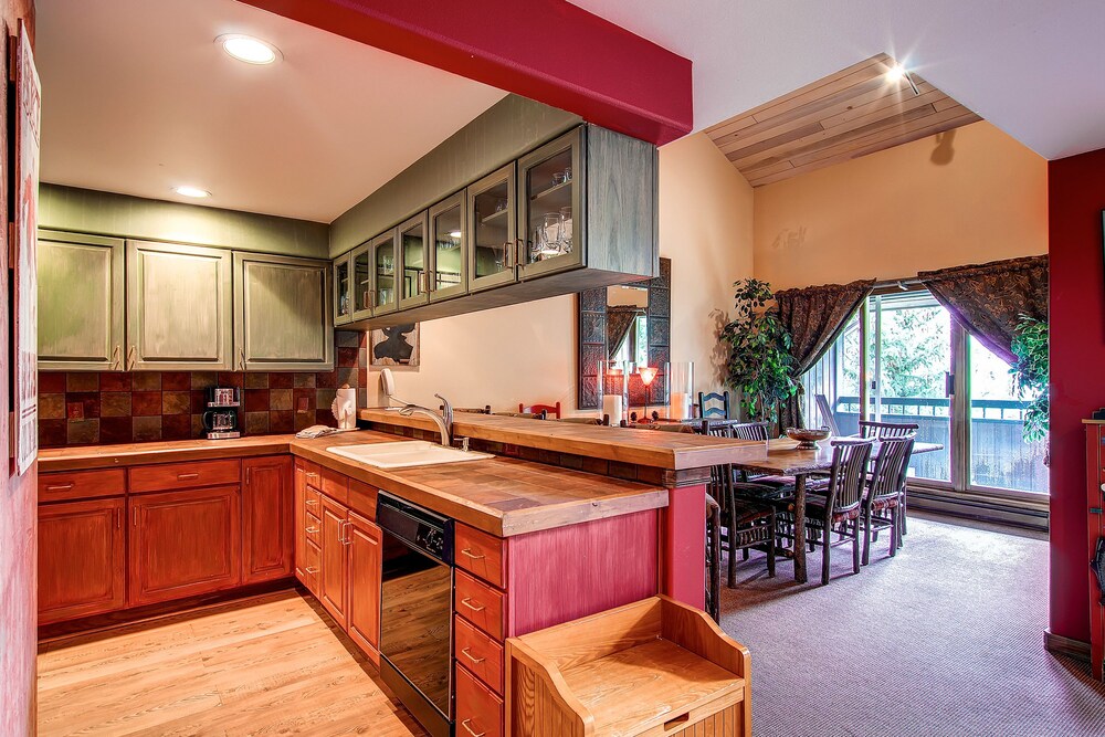 In-Room Kitchen