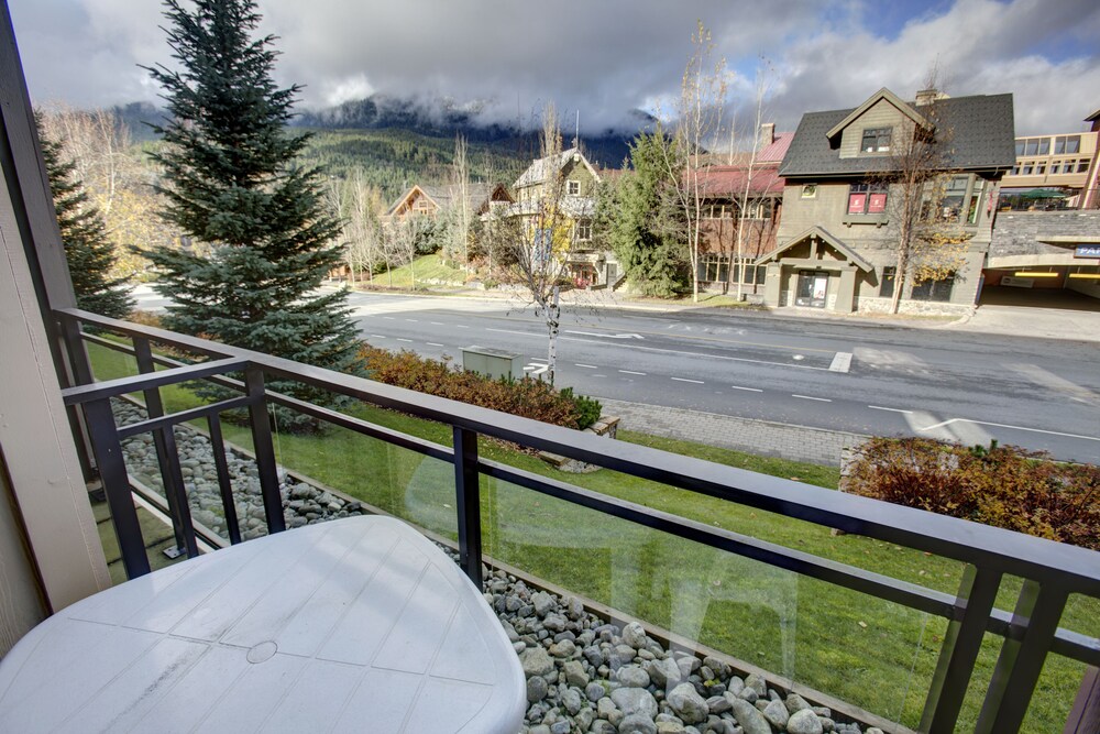 One Bedroom Suite - Balcony