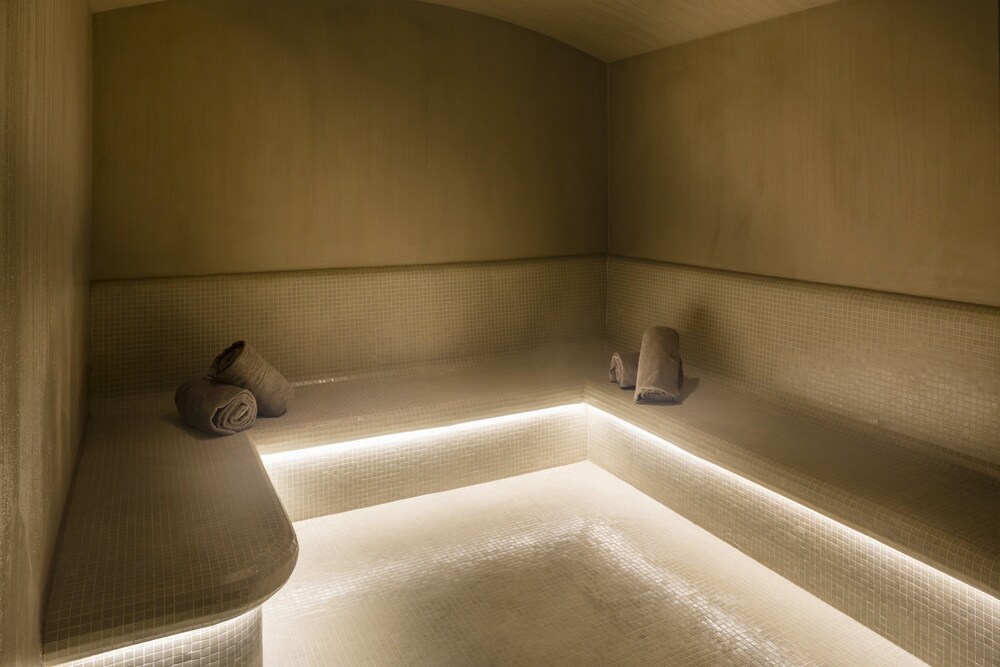 Steam Room