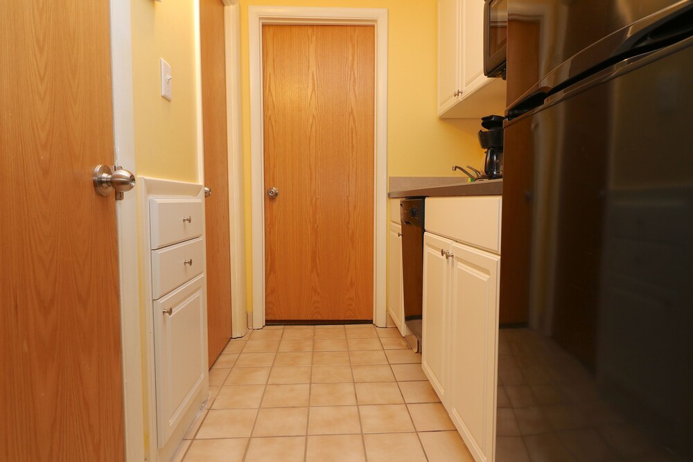 Suite, 1 Bedroom - In-Room Kitchenette