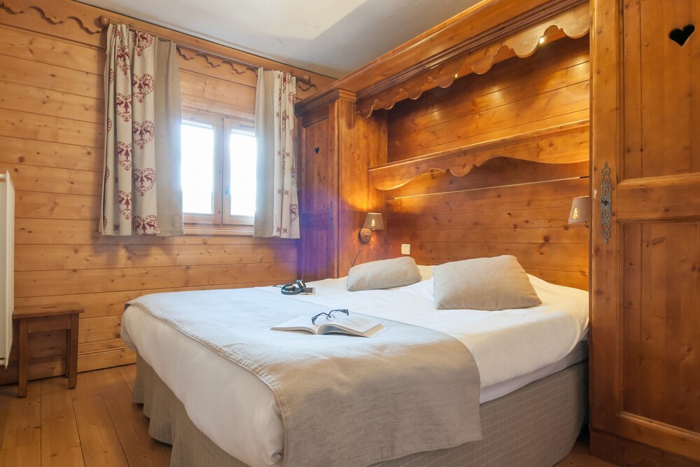 Superior 3 Bedrooms Apartment for 7/8 people - Guestroom