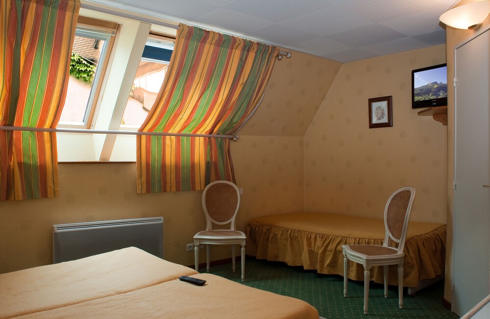 Guestroom