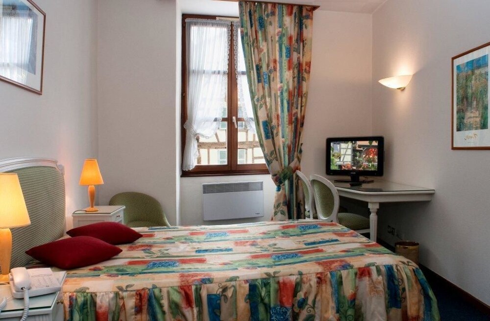Guestroom