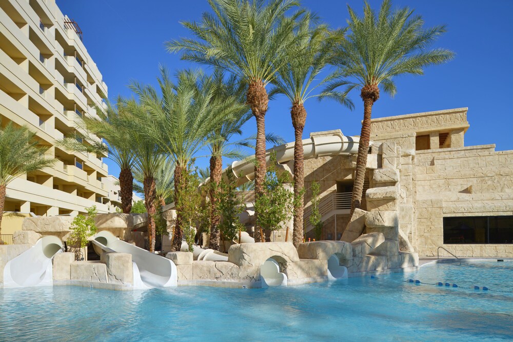 Outdoor pool, Cancun Resort Las Vegas