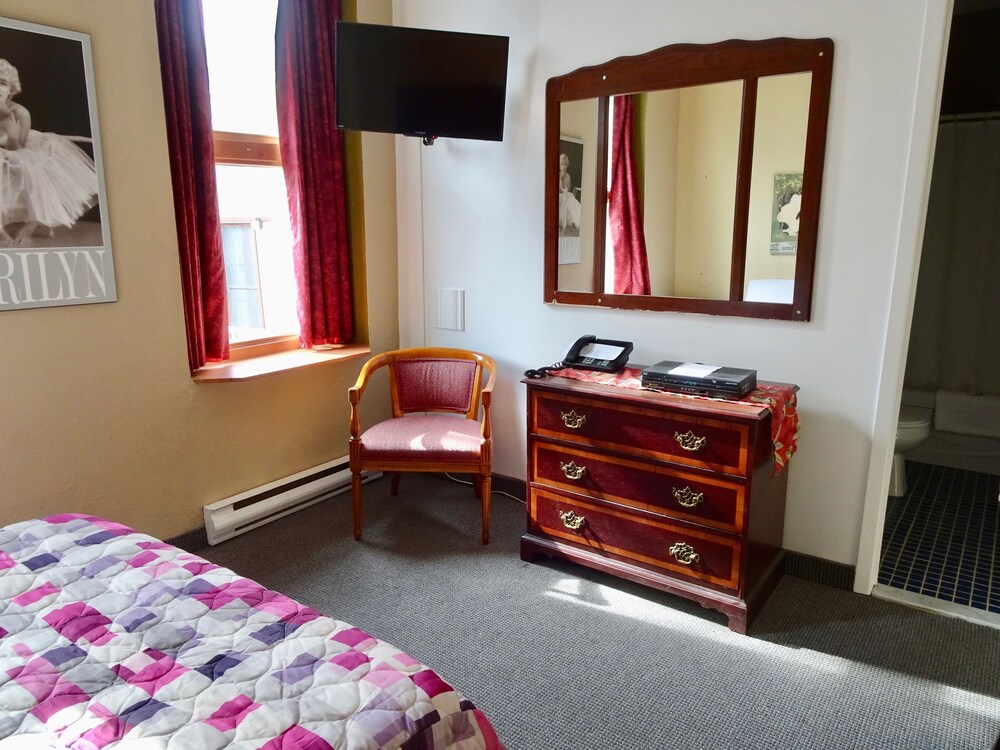 In-Room Amenity