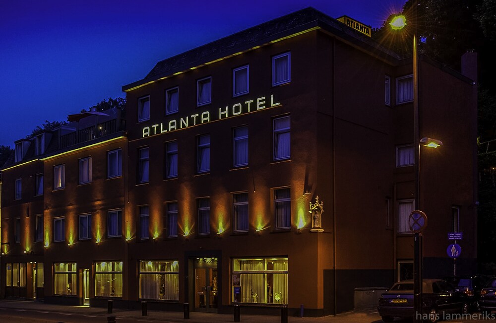 Hotel Front - Evening/Night